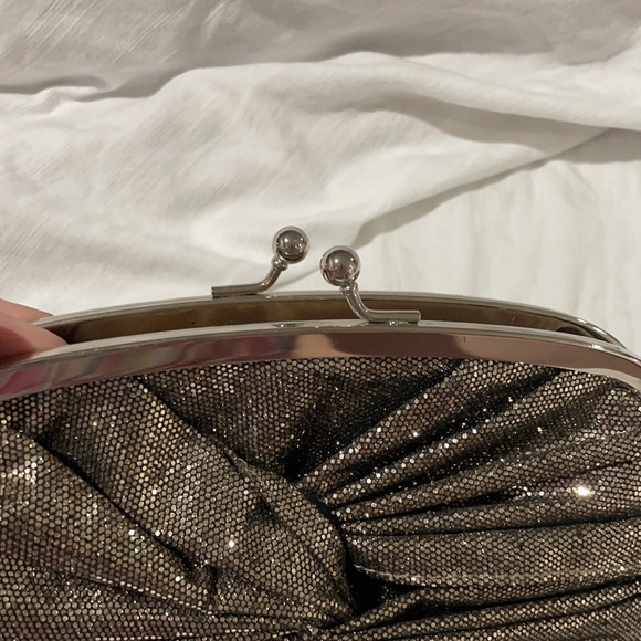 Bijou Brigitte golden bling clutch with hidden chain nwot - Picture 4 of 9